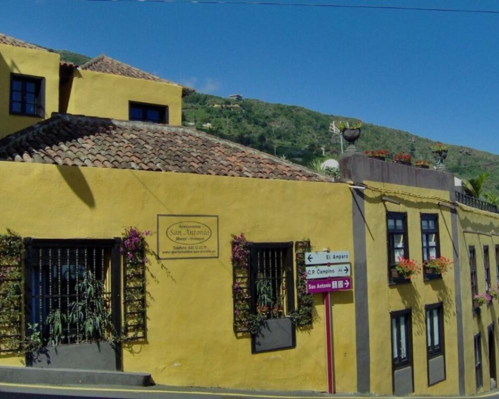 Apartamentos Monasterio de San Antonio