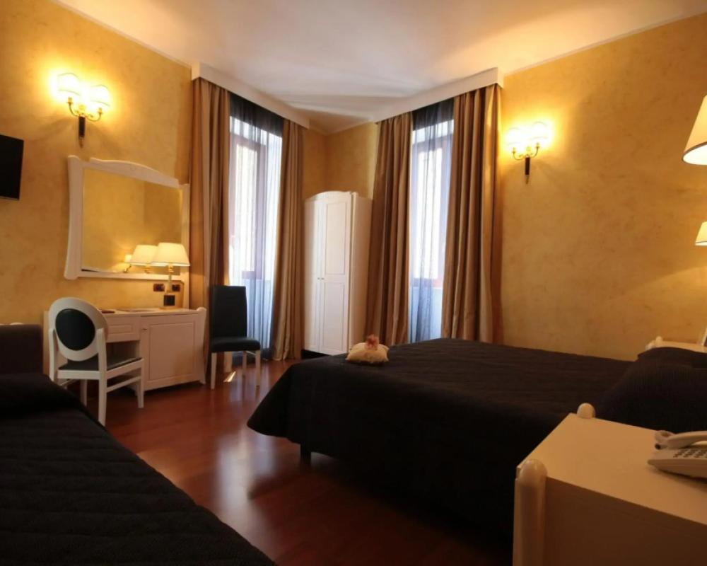 фото Hotel Rojan