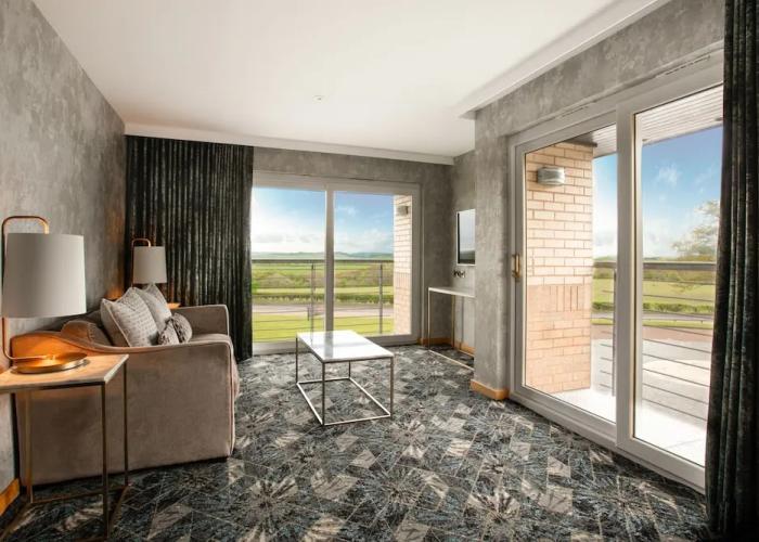 Radstone Hotel