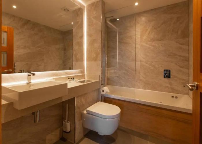 Radstone Hotel