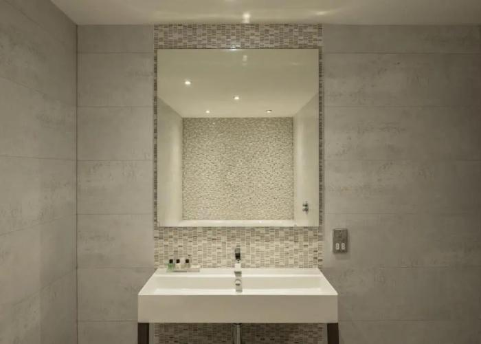 Radstone Hotel