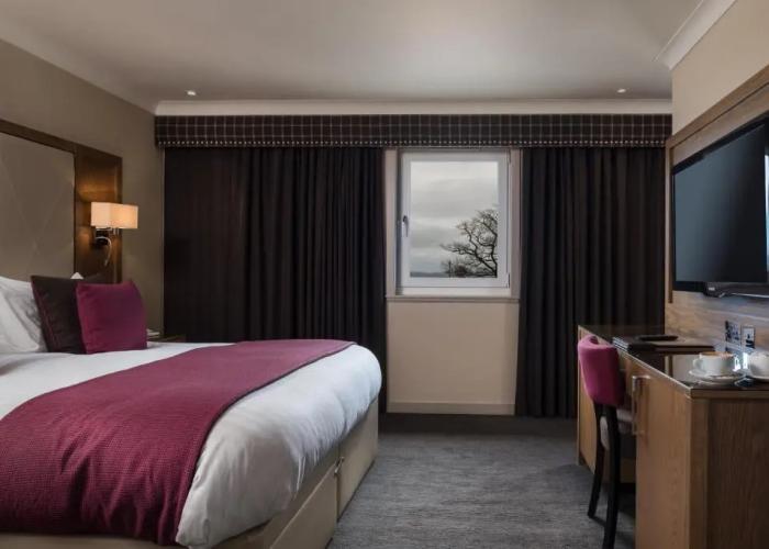 Radstone Hotel