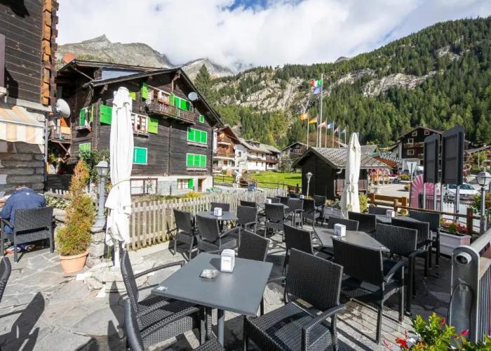 Monterosa Cozy Apartment 200m From Ski