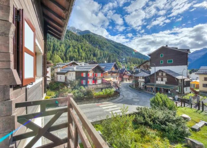 Monterosa Cozy Apartment 200m From Ski