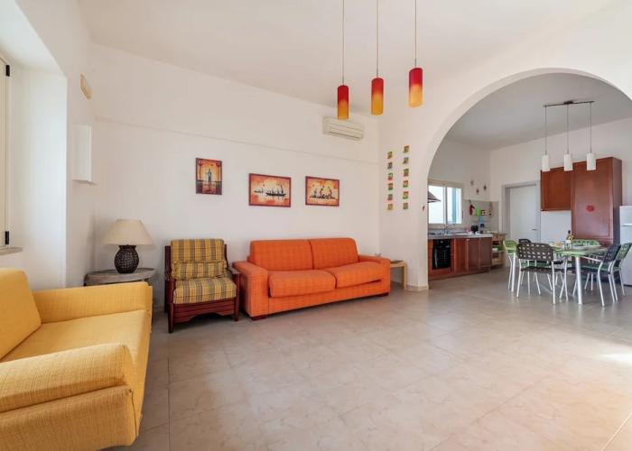 Kallisti Beach House - sea Front