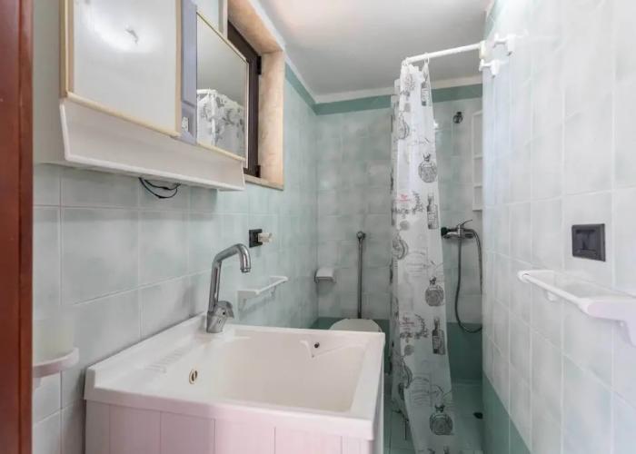 Emma's Villa facing the sea with swimming pool