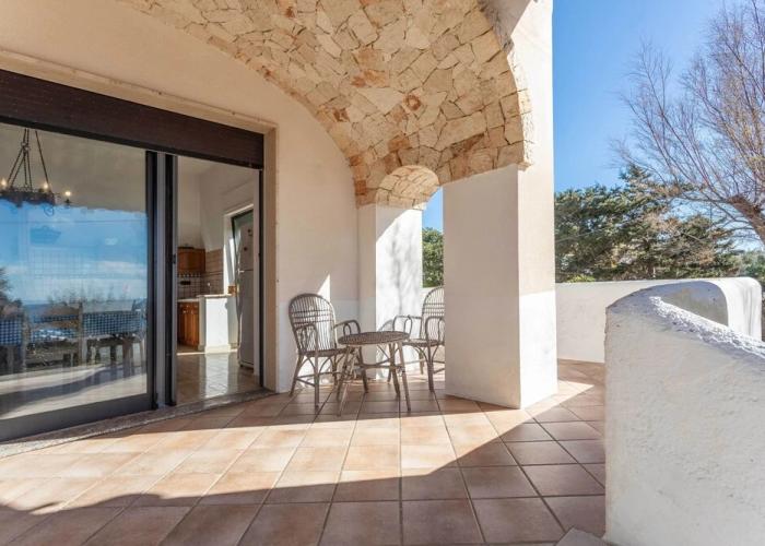 Emma's Villa facing the sea with swimming pool