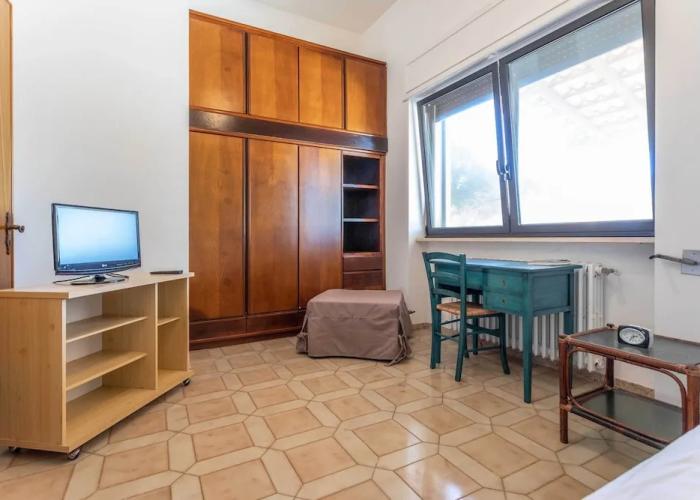 Emma's Villa facing the sea with swimming pool