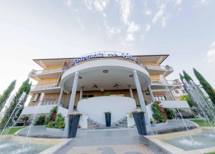 Aquila Hotel