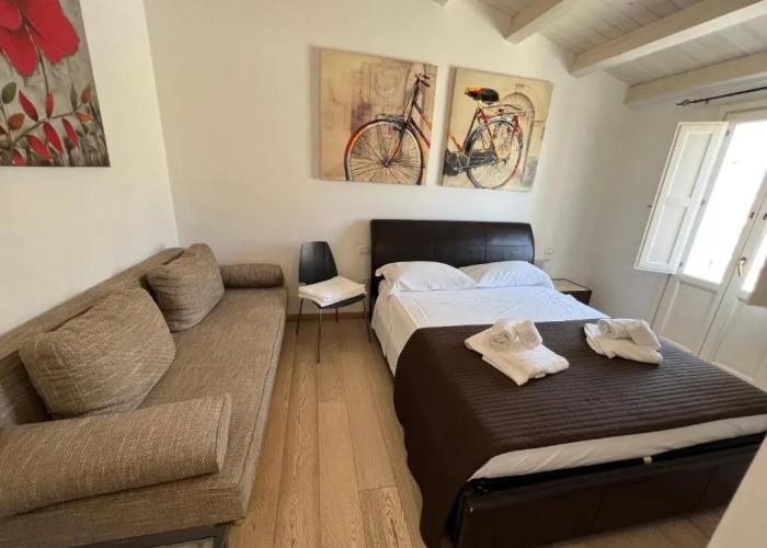 Plaza Rooms