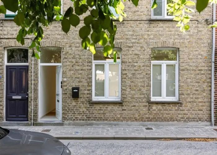 Beautiful Vacation Home Valkehuisje in Poperinge