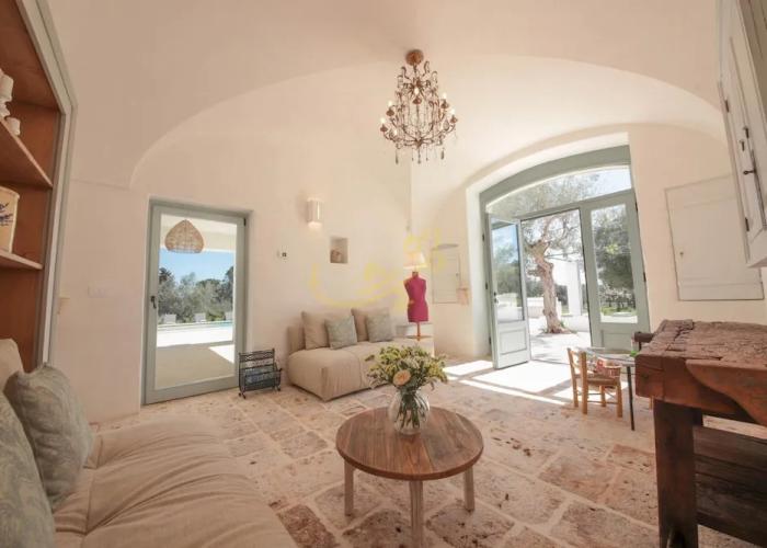 TD Marl Luxury Trulli Experience w Stunning Pool