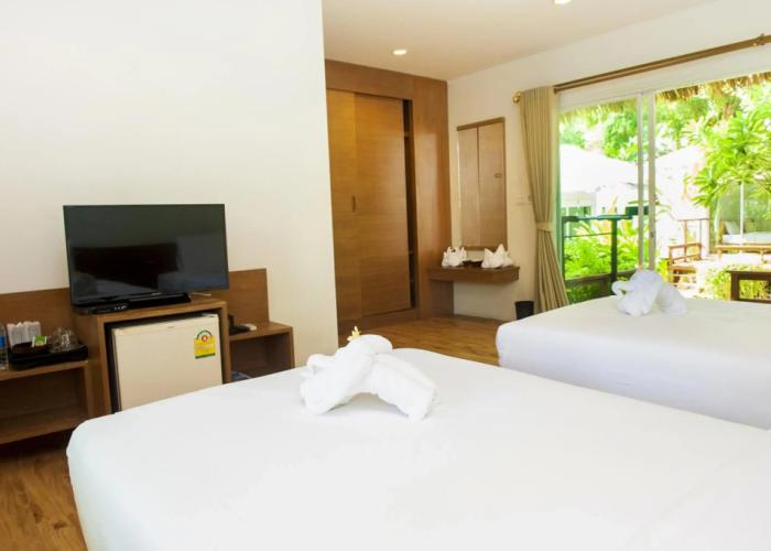 Larissa Samed resort