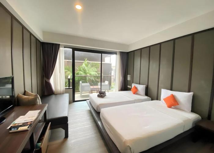 LaLune Beach Resort