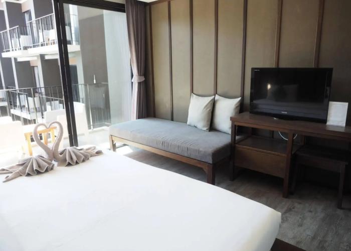 LaLune Beach Resort
