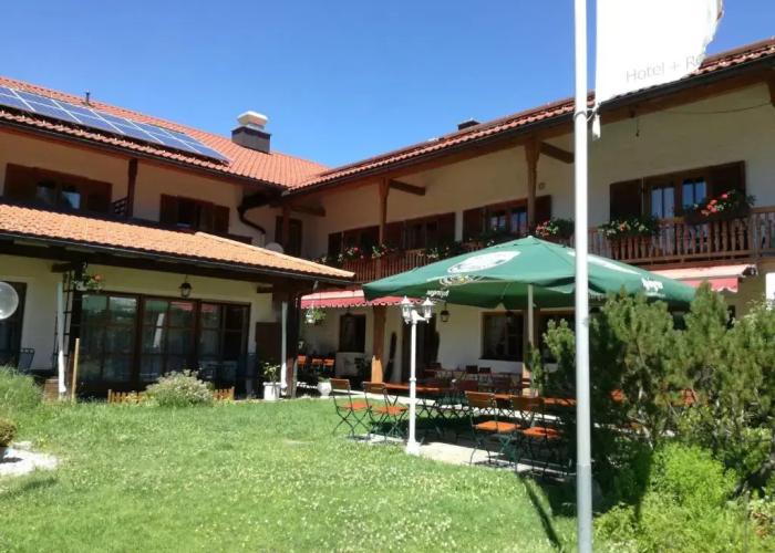 Hotel zum Hirschhaus