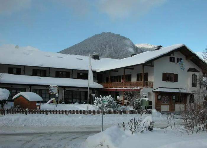 Hotel zum Hirschhaus