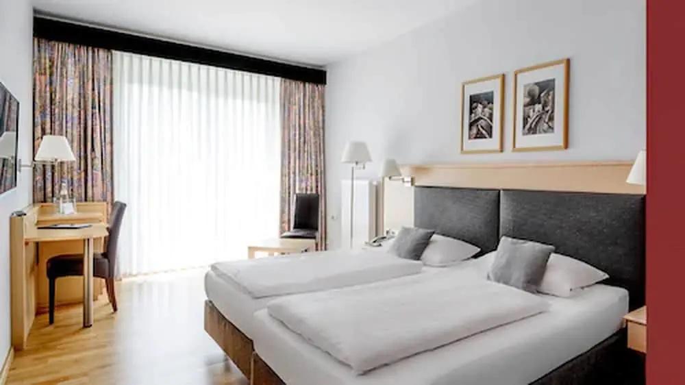 фото Hotel Göller
