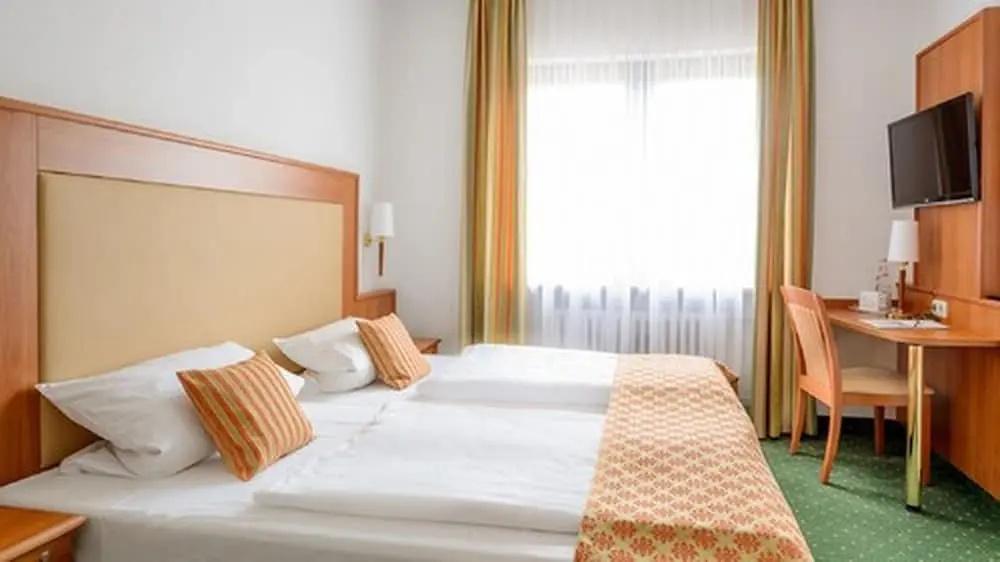 фото Hotel Göller
