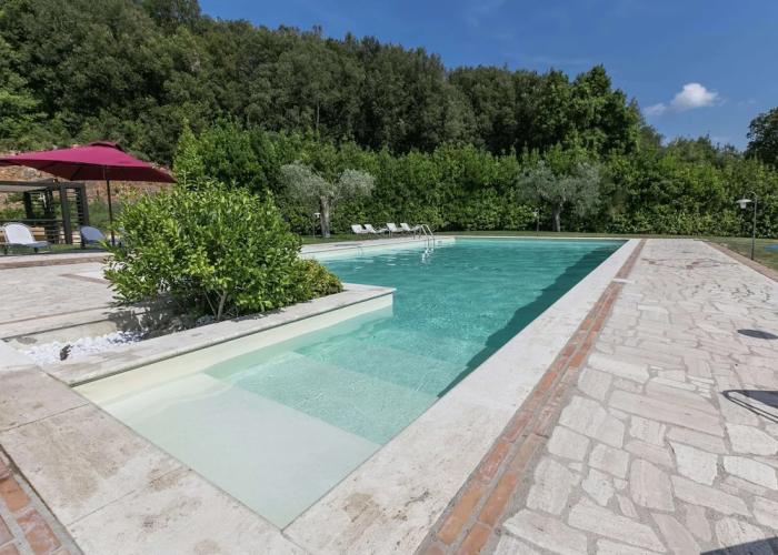 Luxury, Modern Apartment With Pool and Stunning Views