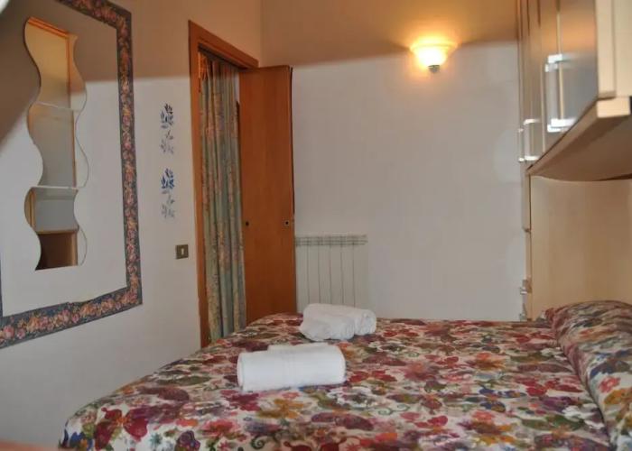 Villa Barbie Between Terracina and Sperlonga, 400 mt From Beach