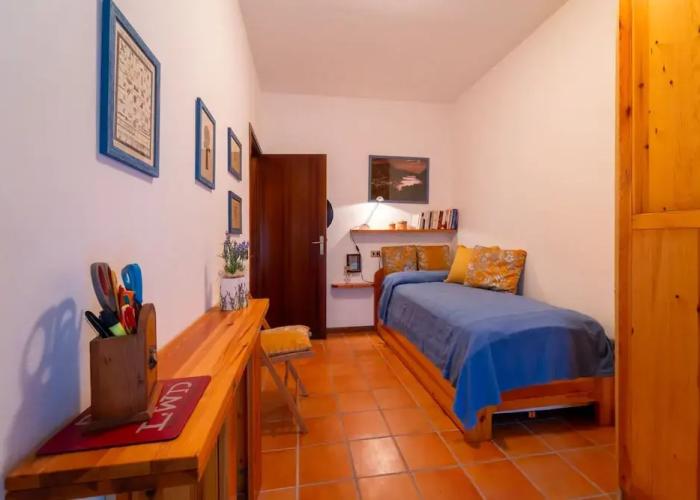 Crimson Apartment by Wonderful Italy