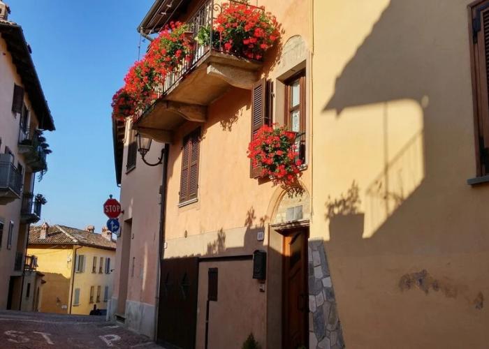 Antica Dimora Stay in Langa Like at Home