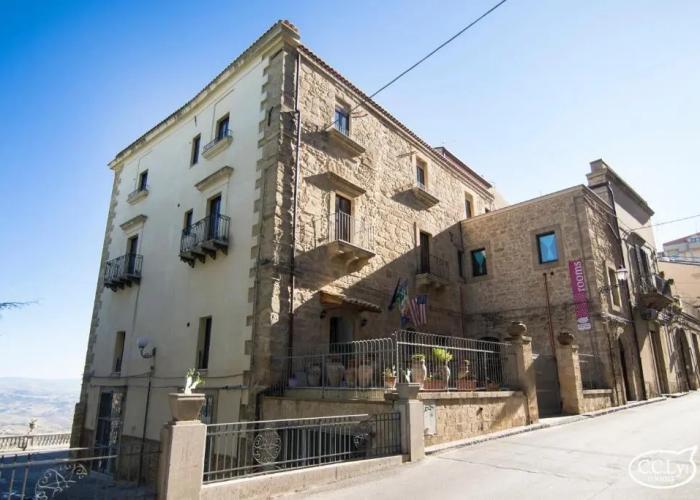 C.C.Ly Rooms & Hostel Enna