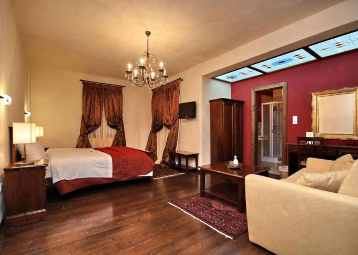 Aiora Luxury Suites