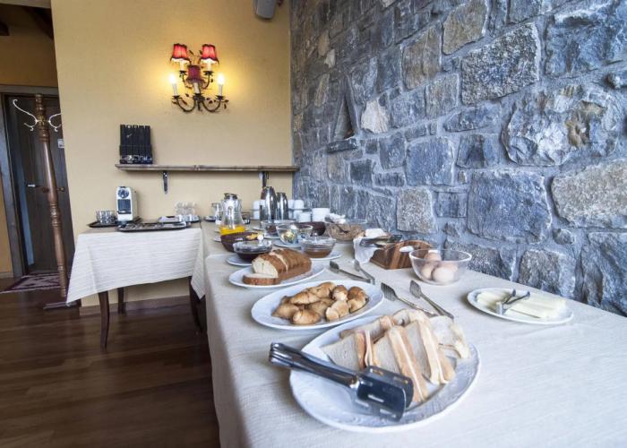 Aiora Luxury Suites
