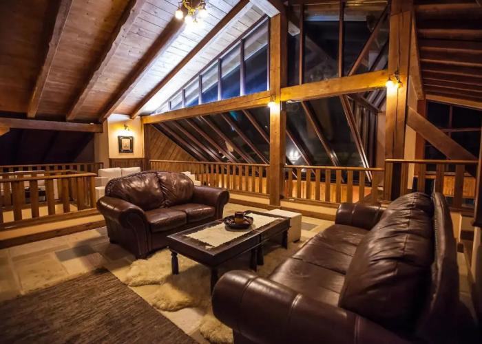 Vitina House Forest Resort