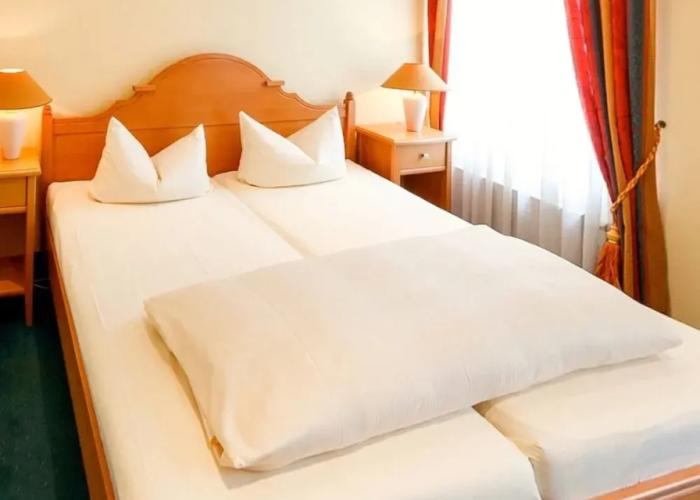 Romantik Hotel Villa Sayn
