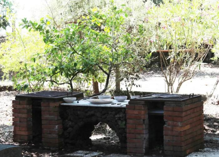 Chalet in the Woods Nestled in the oak Forest in Monterosso Etneo