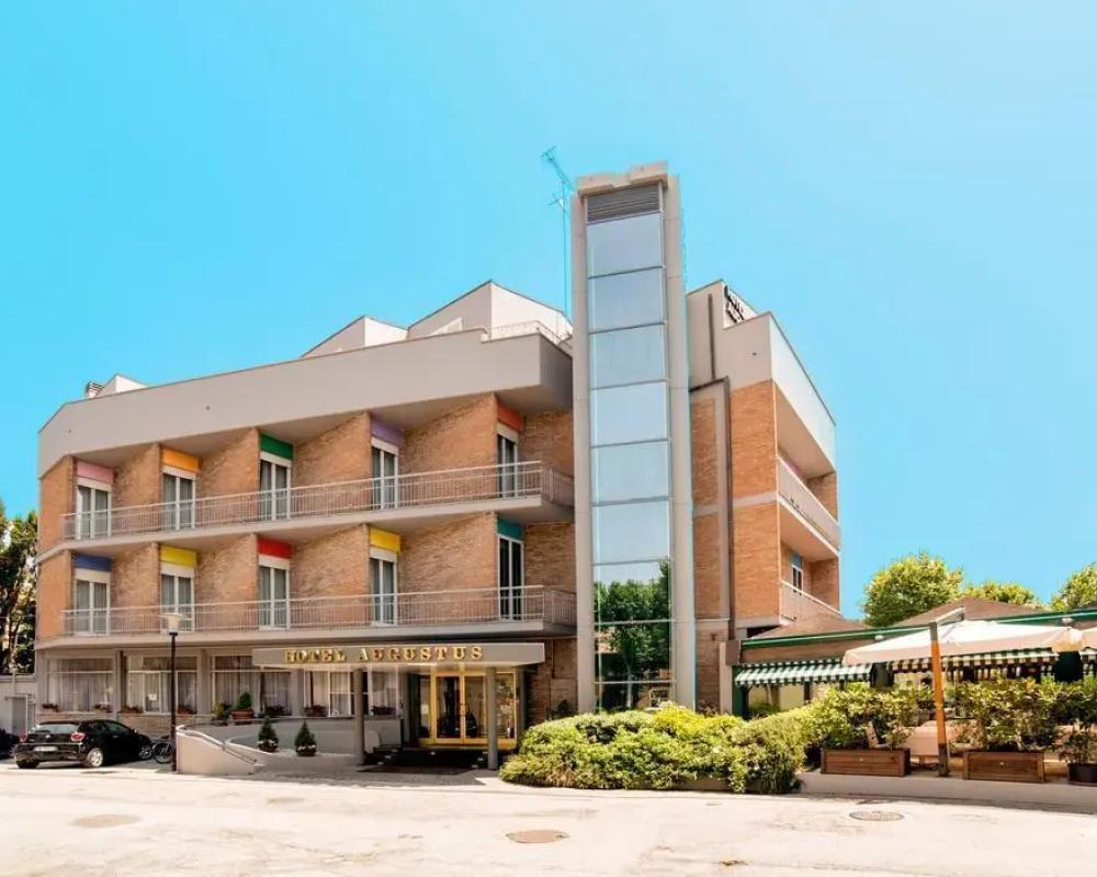 фото Hotel Augustus