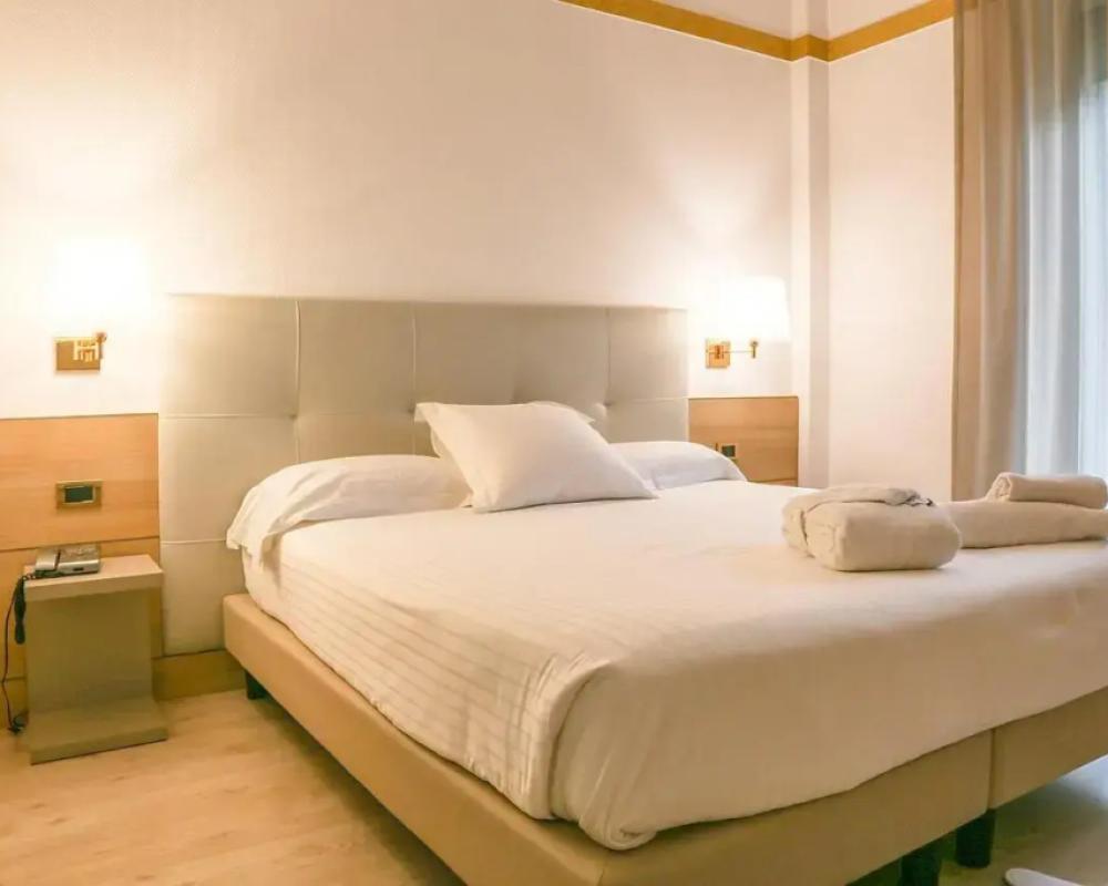 фото Hotel Augustus