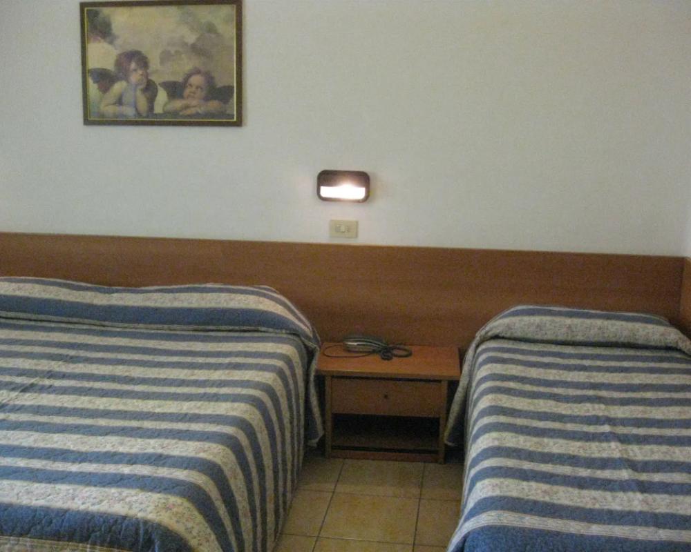 фото Hotel Amelia