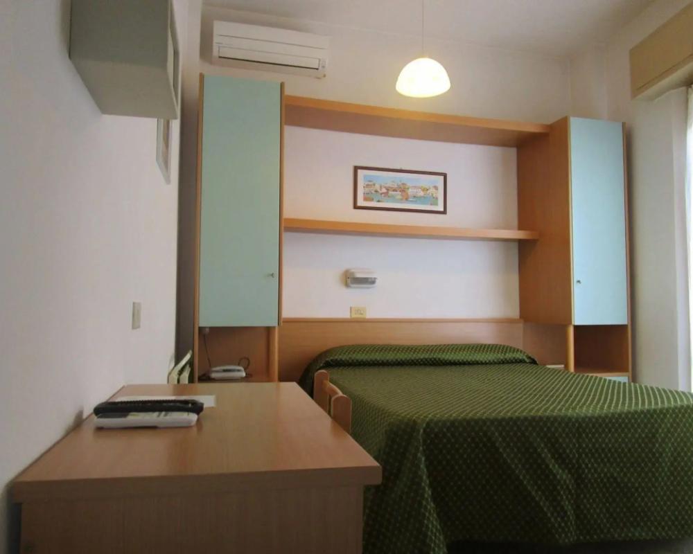 фото Hotel Amelia
