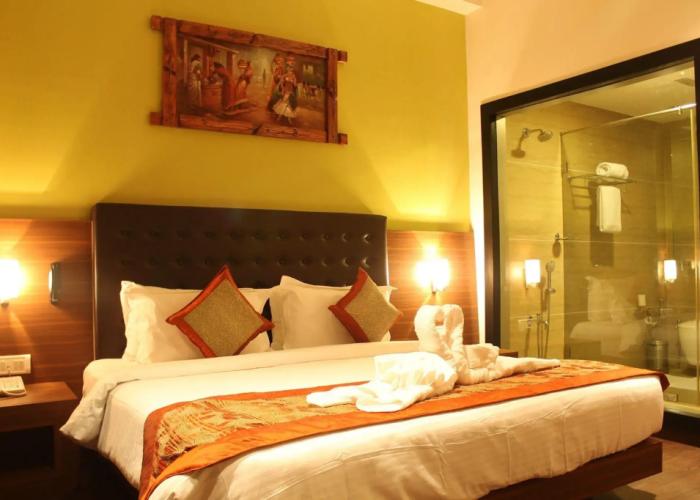The Byke Suraj Plaza Veg Hotel