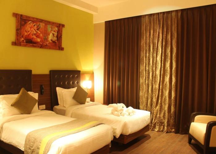 The Byke Suraj Plaza Veg Hotel