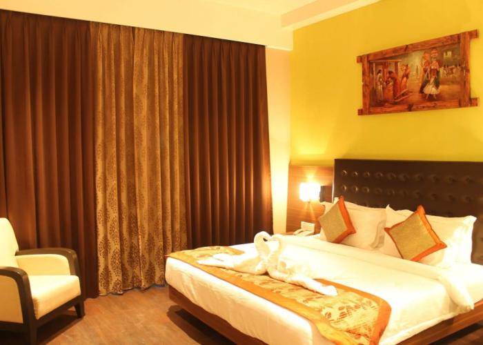The Byke Suraj Plaza Veg Hotel