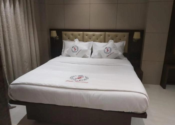 Hotel Leela
