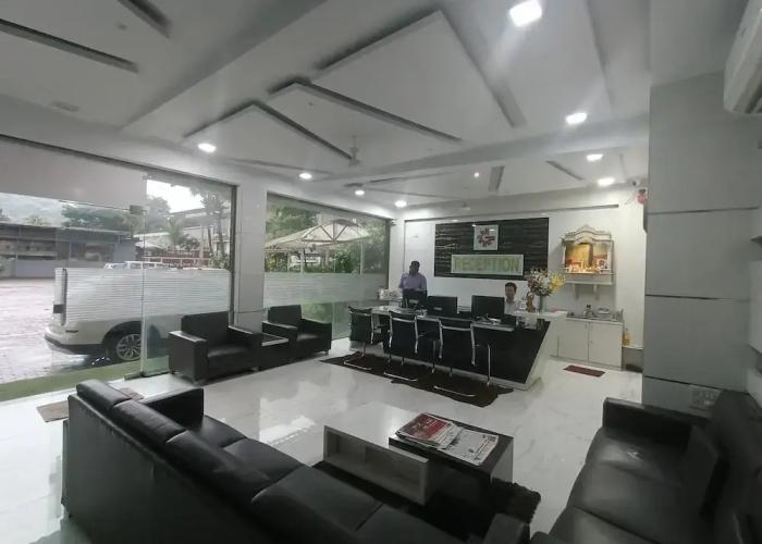 Royal Garden Resort