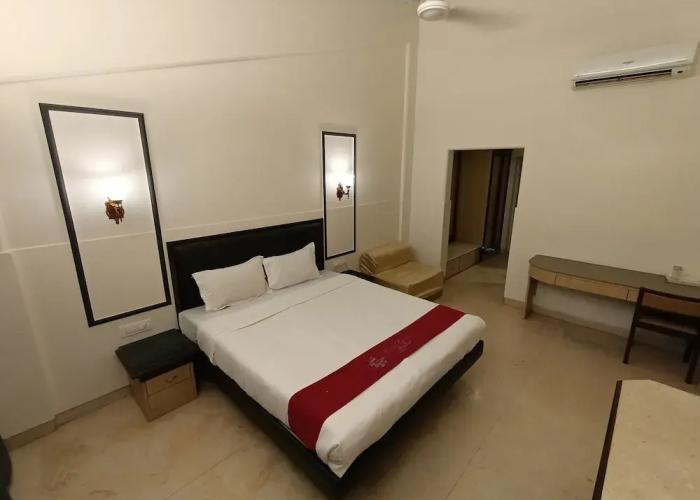 Royal Garden Resort