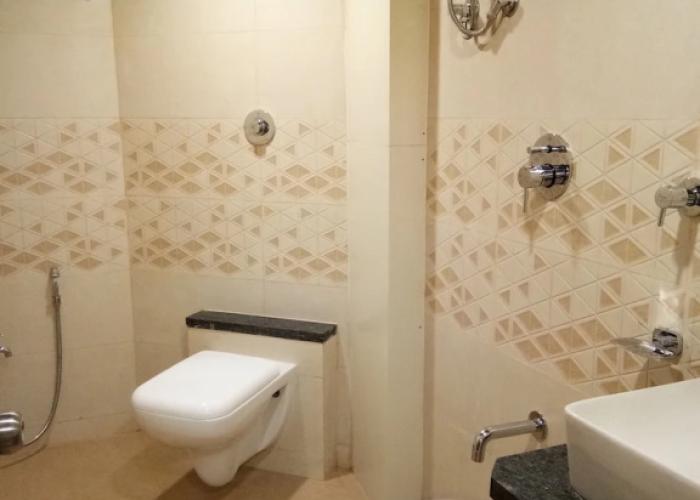 OYO 13857 Hotel Imperial