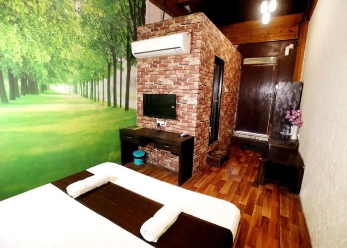 Pali Village Resort