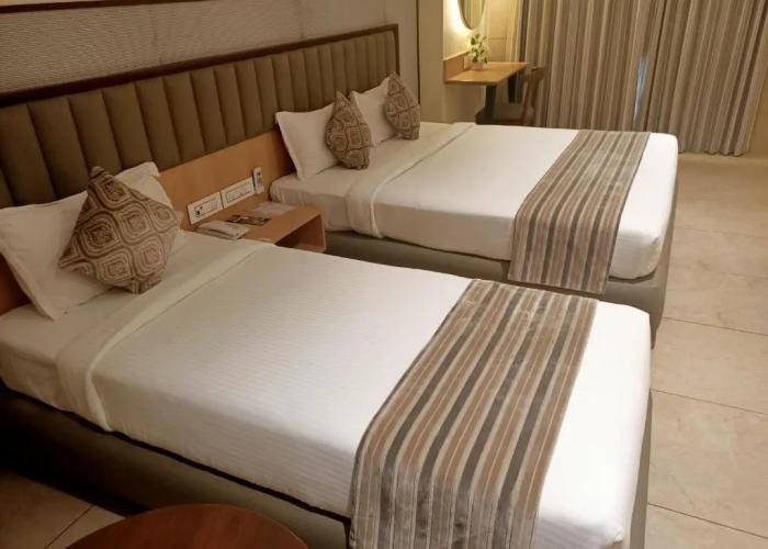 Rudra Shelter Business Hotel