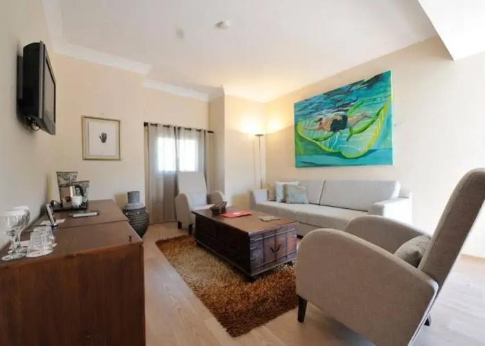 Casa DellArte Hotel of Arts & Leisure