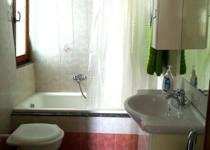 Bright Apartment a few km From the sea