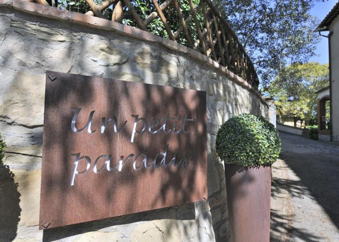 Un Petit Paradis