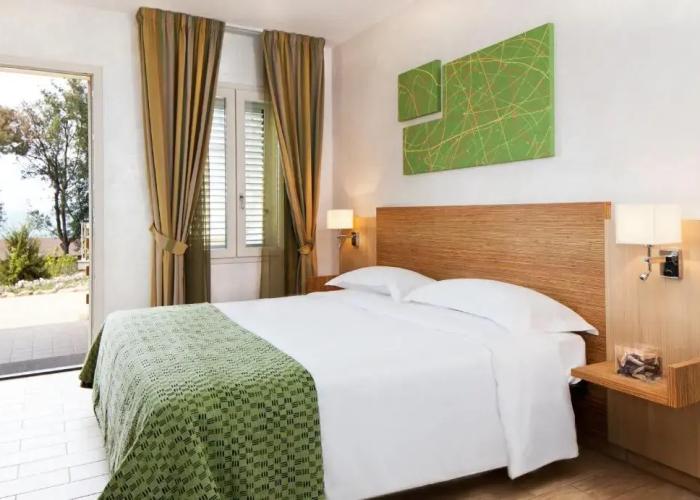 Hotel Golfo del Sole